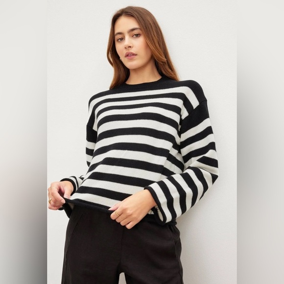 Velvet by Graham & Spencer Lex Cotton Cashmere Sweater - Picture 11 of 11